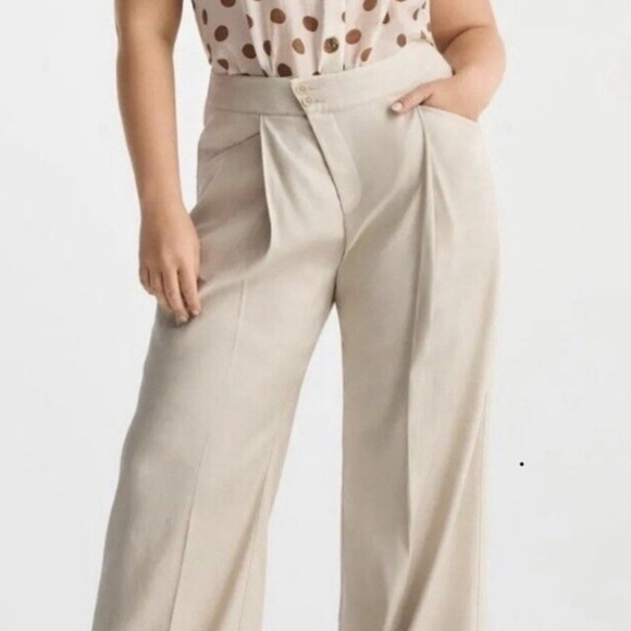 CAbi Wide Leg Traipse Trousers 6266R Size 4 in Biscotti Linen Blend - Picture 3 of 11